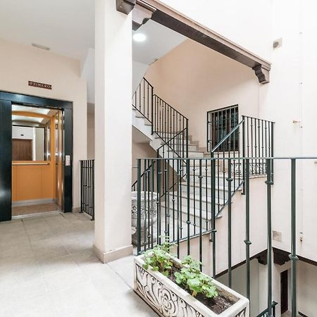 Modern Cozy Flat In Granada'S City Centre 1アパートメント エクステリア 写真