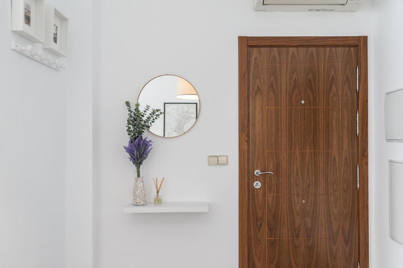 Modern Cozy Flat In Granada'S City Centre 1 エクステリア 写真