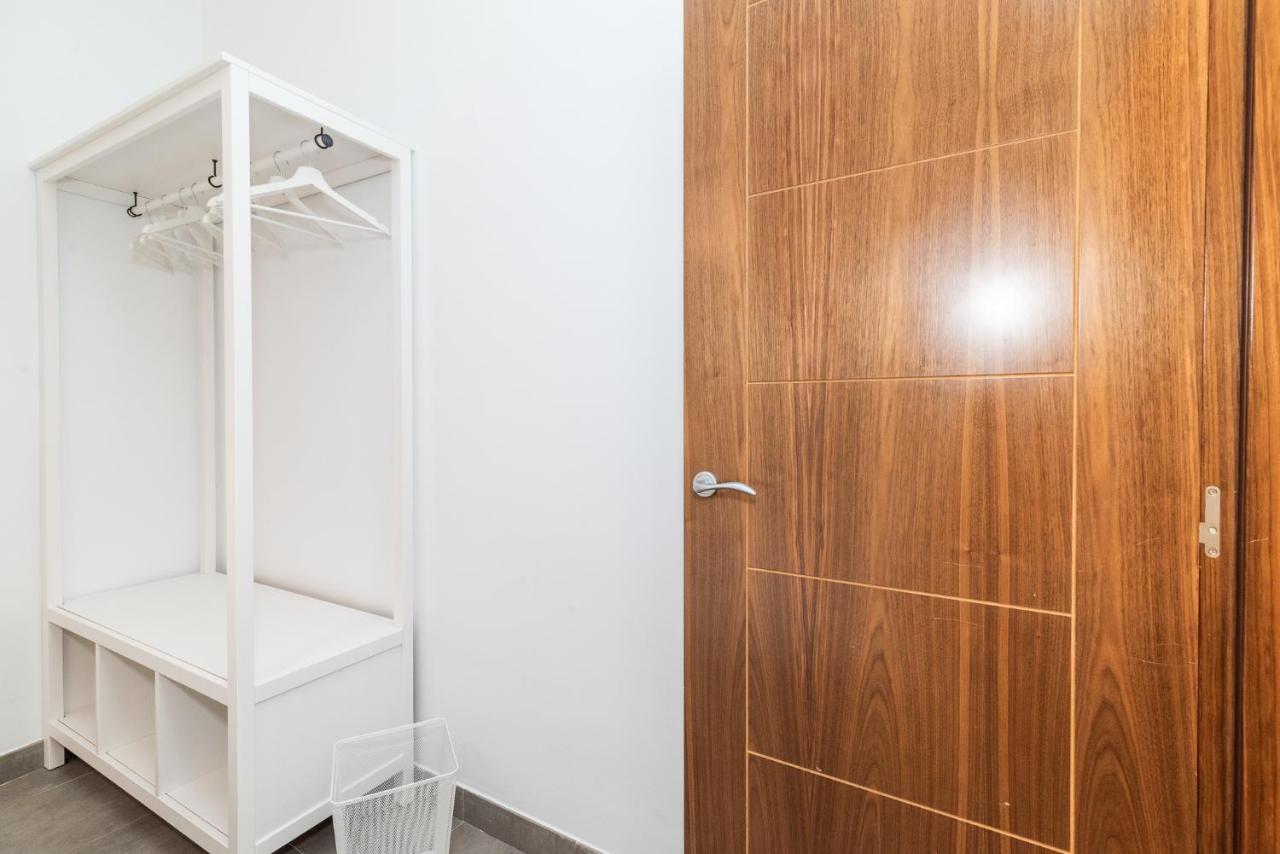 Modern Cozy Flat In Granada'S City Centre 1 エクステリア 写真
