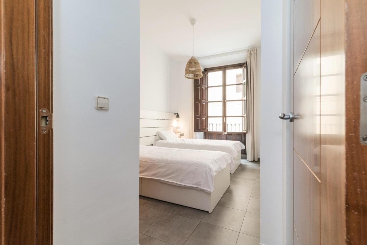 Modern Cozy Flat In Granada'S City Centre 1 エクステリア 写真