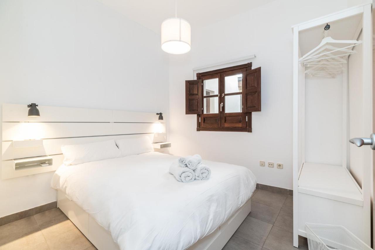 Modern Cozy Flat In Granada'S City Centre 1 エクステリア 写真